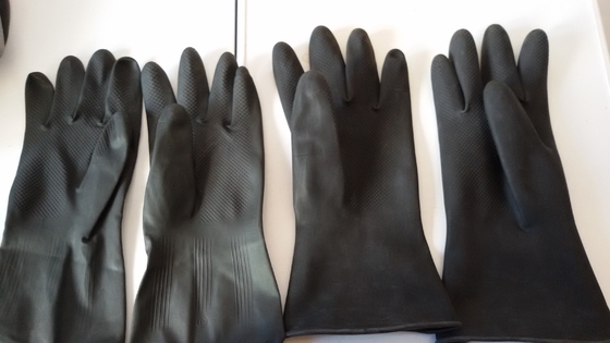 Long rubber Latex Household Gloves in natural rubber for cleaning and kitchen
