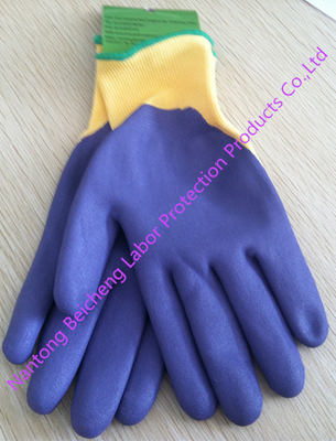 Breathable Foam Nitrile Work Gloves Purple With 13 Gauge Knitting