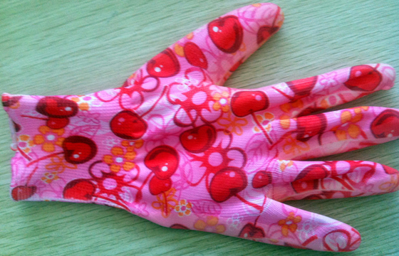 Seamless 13Gauge Nitrile Work Gloves , Polyester Liner Printed Palm Dip Garden Glove